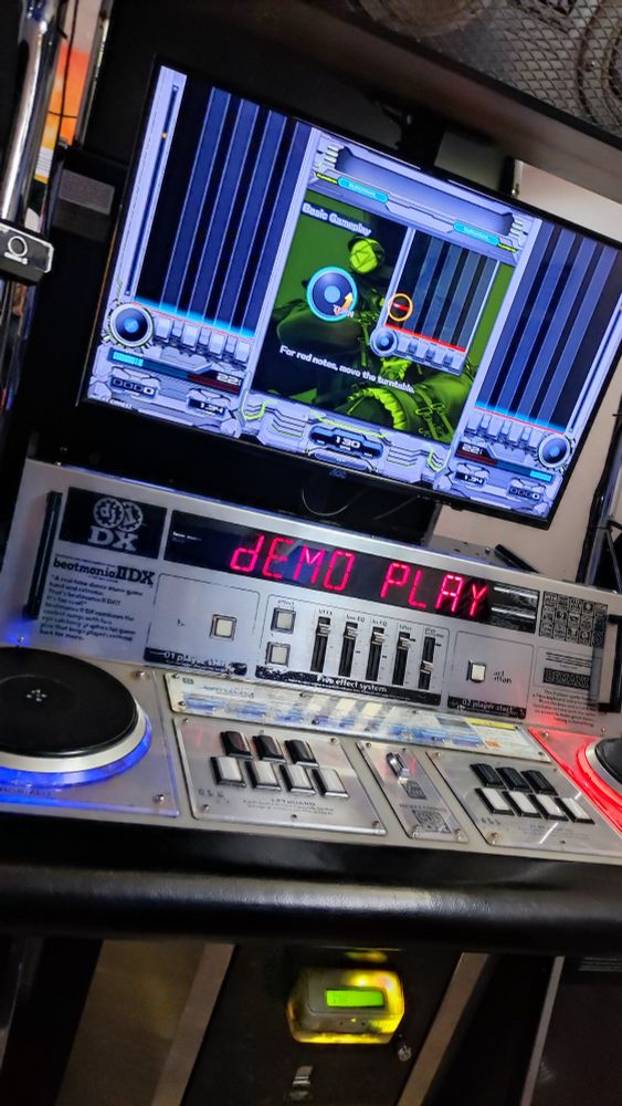 arcade IIXD 31 cabinet