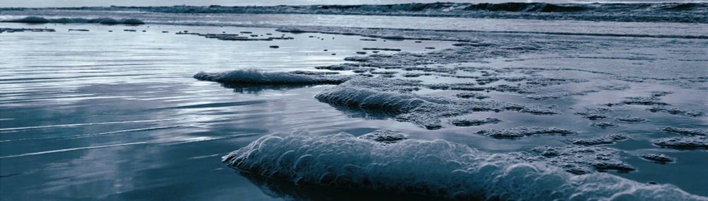 Picture of tidal movements on a winter beach