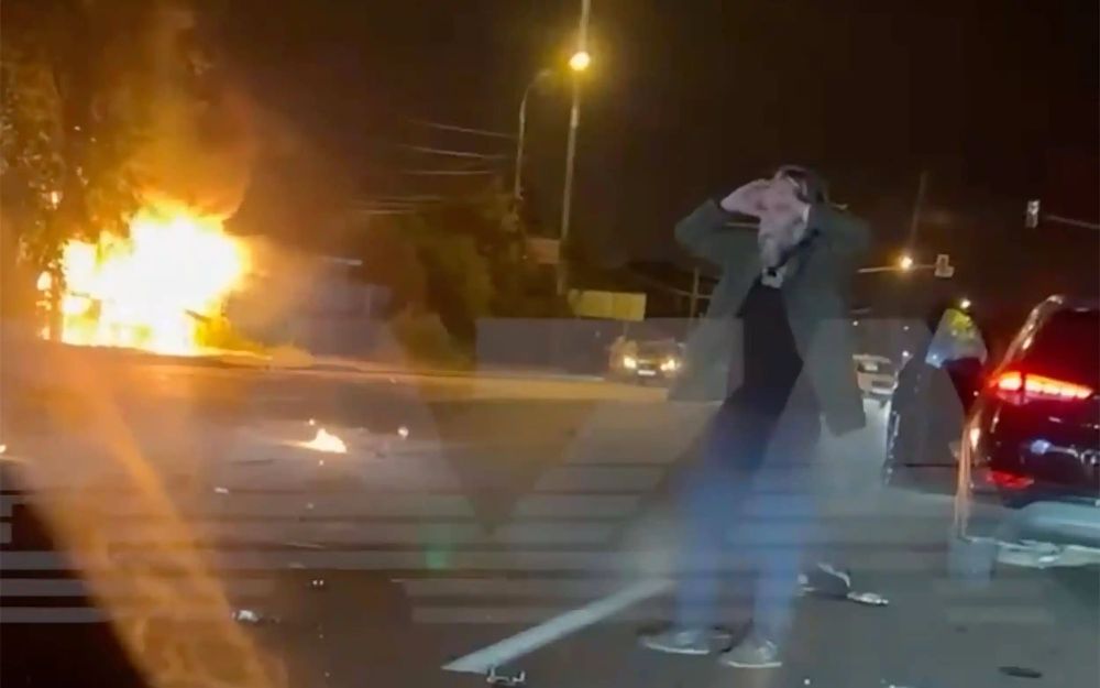 Dugin (who fucking sucks) reacting to his daughter (who also fucking sucked) being killed by a car bomb. 