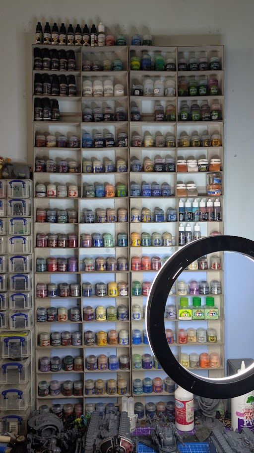 Full Press Board Paint Shelf. 