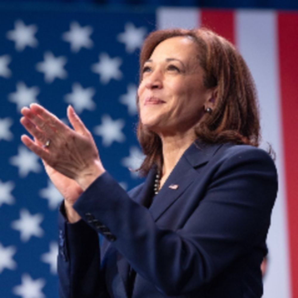 kamalaharris - Twitch