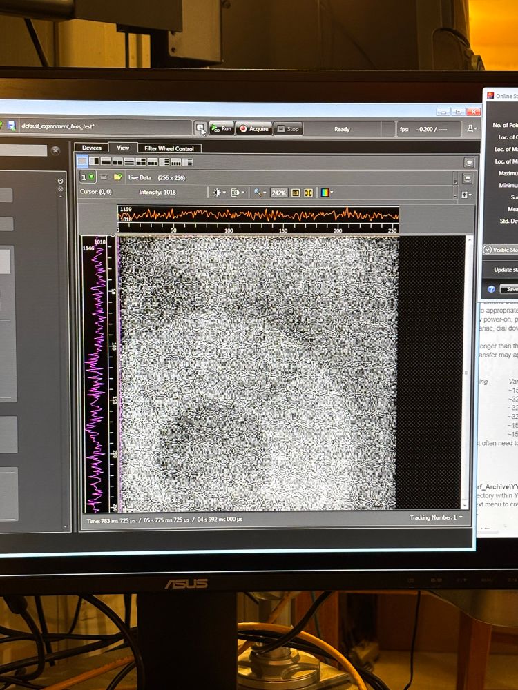 A very very very out of focus star, looking more like a washer than a point of light. 