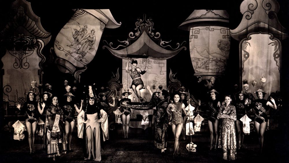 La magia de Fu Manchu revive en la Casa Fernández Blanco con una exposición imperdible