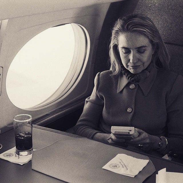 Photo of Hillary Clinton playing a GameBoy aboard Air Force One

https://www.snopes.com/fact-check/hillary-clinton-game-boy/