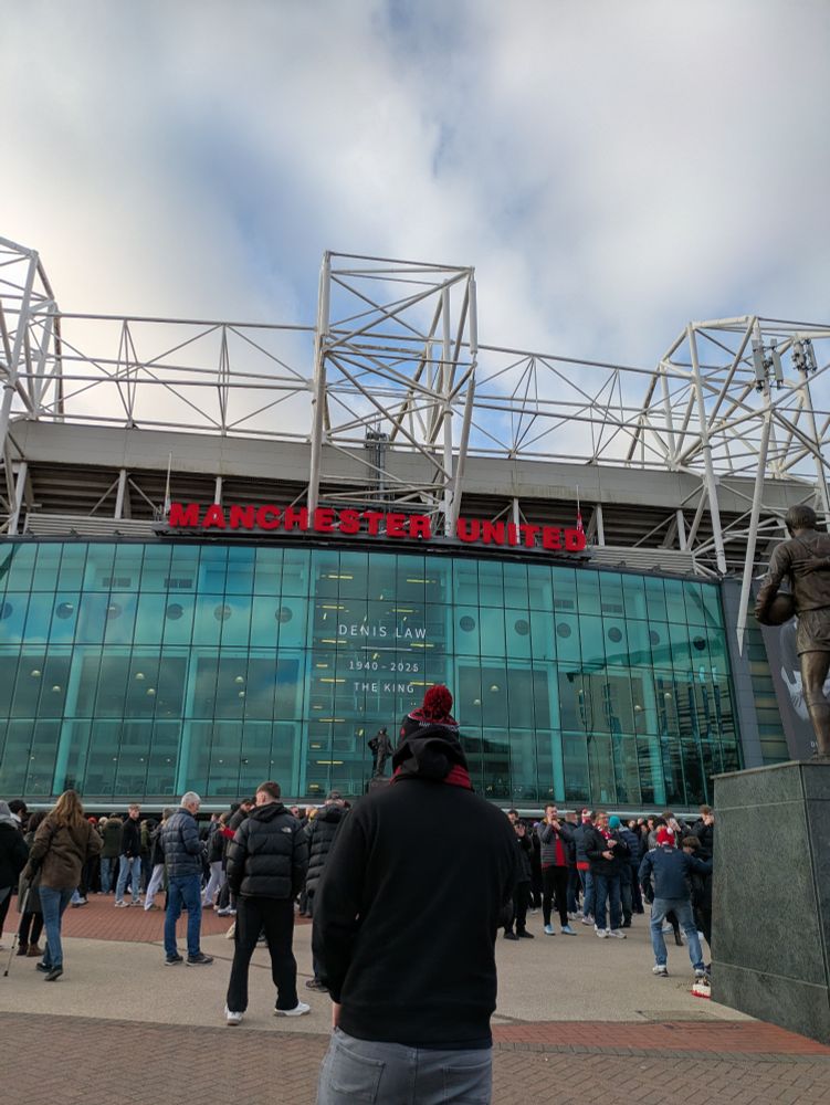 Front entrance to Old Trafford 
