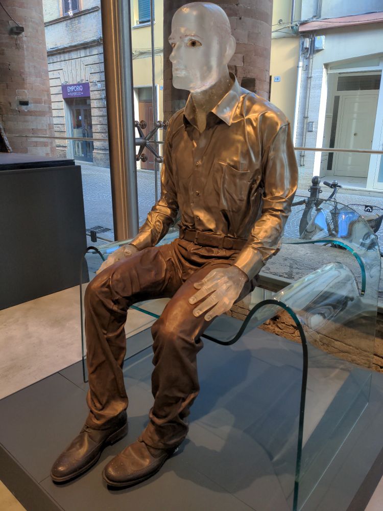 Opera di Giuliano Vangi