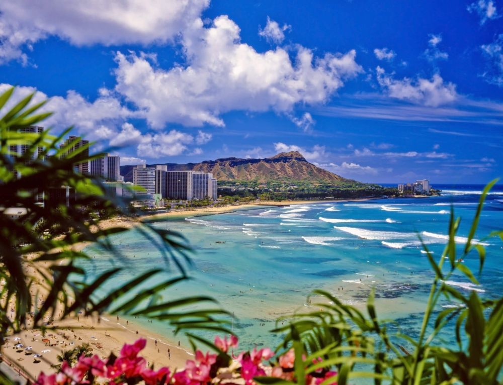 Hawaii, Maryland lead way as Happiest States in America