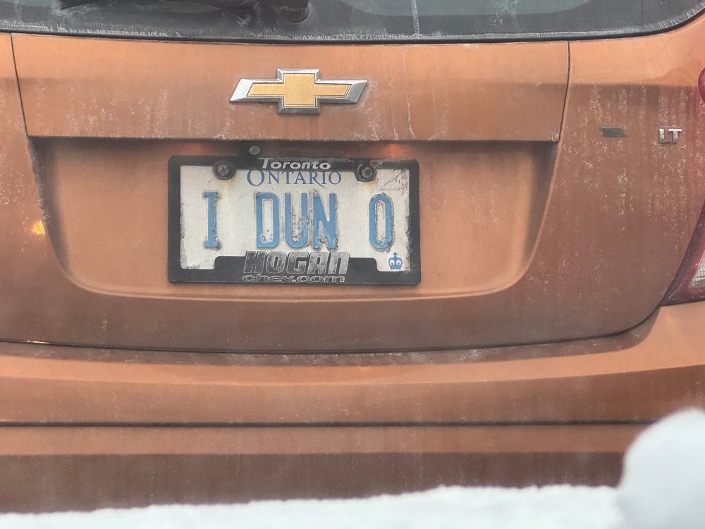 Ontario license plate that says 
I DUN 0