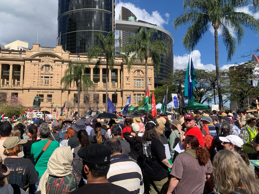 Free Palestine rally in Brisbane CBD 