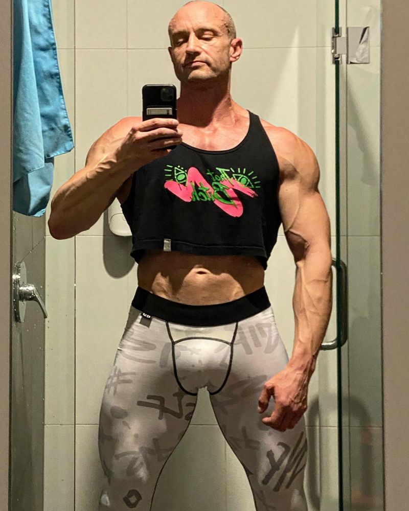 2023-06-24_22-44-21_UTC_6