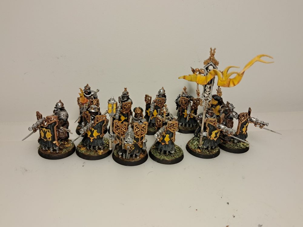 Full unit of Age of Sigmar freeguild fusiliers