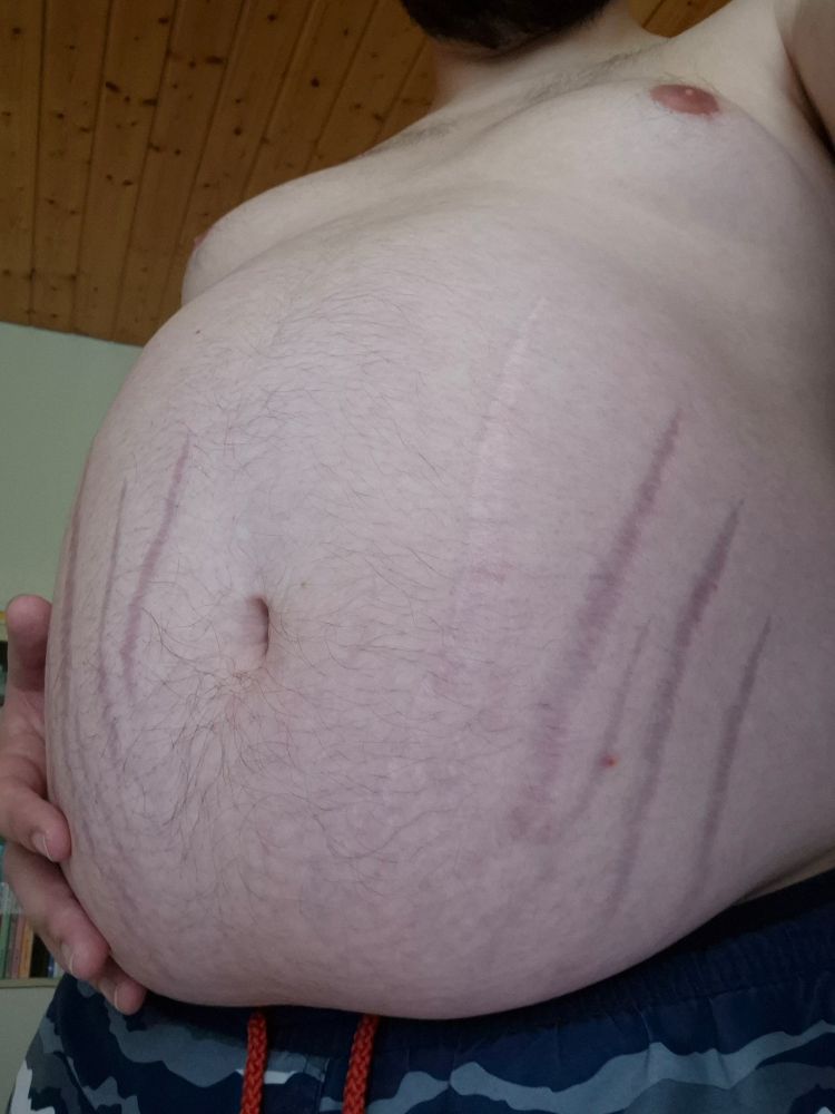 Standing front gut, 3/4 view from under