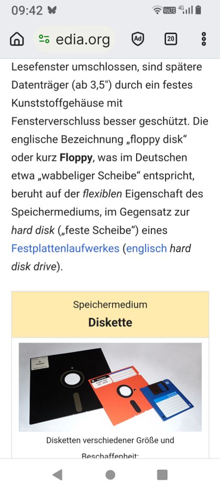 Screenshot von Wikipediaseite mit Foto von drei Disketten, von links nach rechts: Floppydisc, Harddisk, Minidisk. Darüber Textausschnitt, der o.g. Namensgebung der Floppys beschreibt