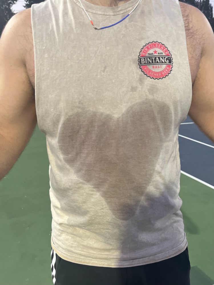 photo of my boyfriend’s heart shaped sweat stain 