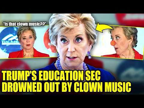 Trump Official HECKLED with Clown Music During Event