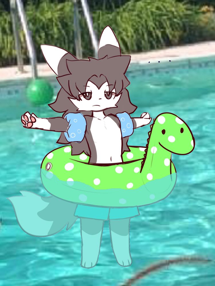 Oreon in the pool 