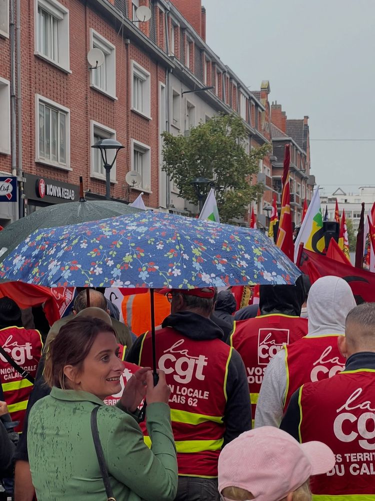 Marine Tondelier à la manifestation du 10 septembre 2025 à Calais et Dunkerque