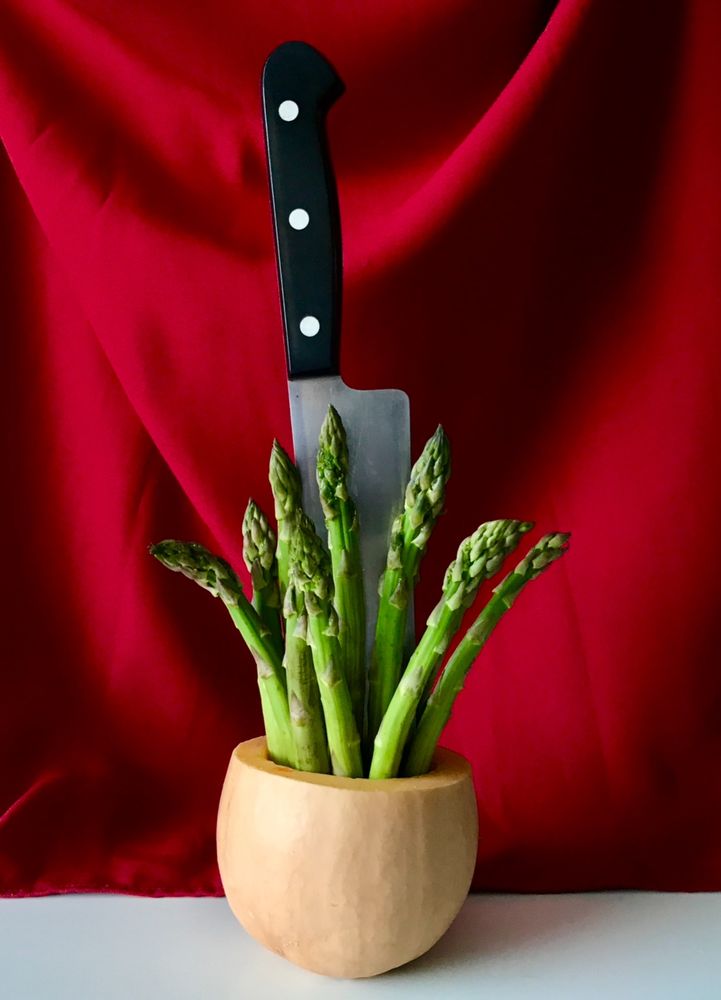 Knife, asparagus and squash