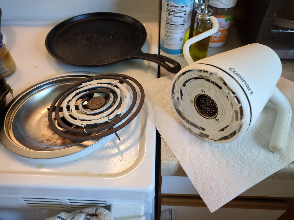 this is what happens when you set an electric kettle on an electric stove