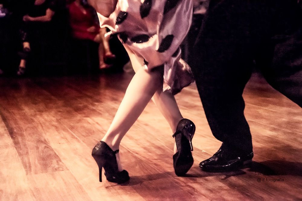 live every step, every moment, like it's the last dance



see 💃dance top 📷 collection here▶️
https://bsky.app/profile/did:plc:gkdzhhasll5lweby2pnakh3c/feed/aaahz6o4fqfia

#tango #rockingTuesday #degas
#lfdancearchive 
#dance #storytelling
 #luiscordobapharchive    #picoftheday 
 #photography #photographer
#art #eastCoastKin #show