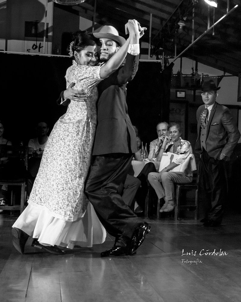 Can you feel it?
#lfdancearchive 
#dance #storytelling⁠
 see my photos here
https://bsky.app/profile/luiscordoba.bsky.social/feed/aaakxjvg42x26
 #luiscordobapharchive    #eastcoastkin #scape #art  #dance #danceislife #picoftheday 
 #portrait  #photography #photographer
#art   #monochrome #portrait