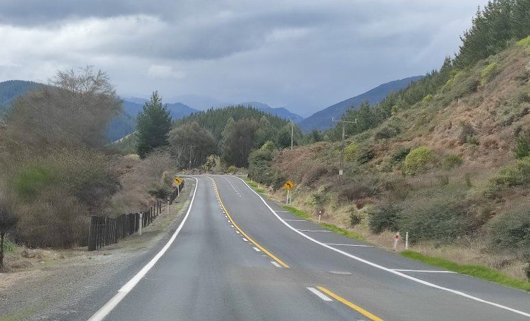 Another example of an empty NZ road. This one in a hilly area