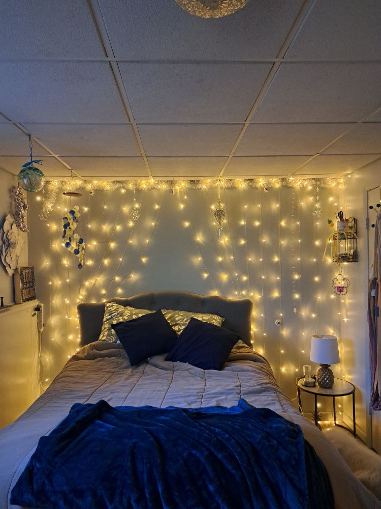 Guest bedroom same paint color