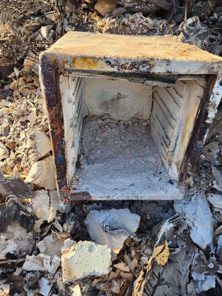 Burned up fire safe rated for 1 hour at 1700F