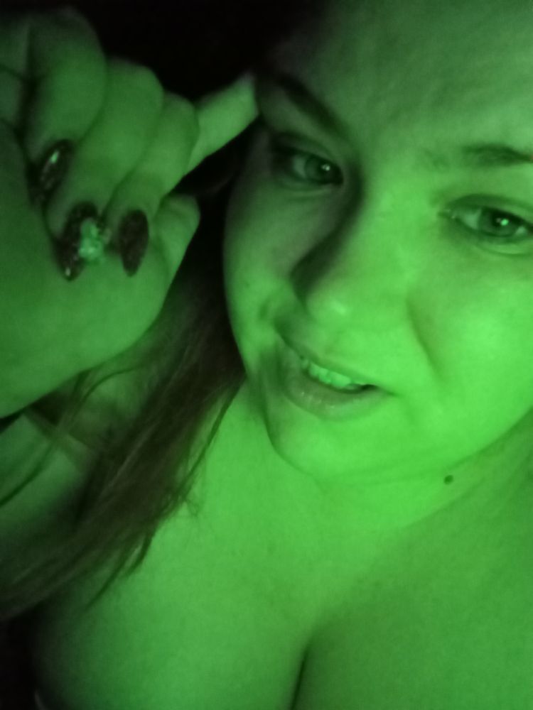 Selfie con luz verde 