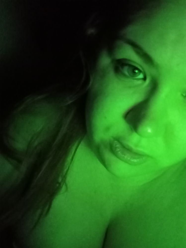 Selfie con luz verde 