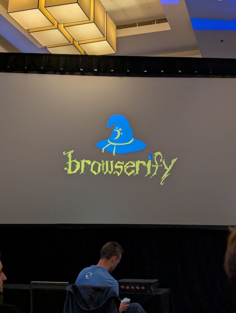Browserify logo on the screen at Epic Web Conf
