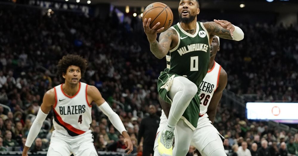Report: Bucks waiving Damian Lillard, acquiring Myles Turner in major roster shakeup