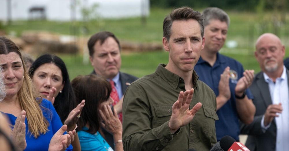 Hawley falsely claims that abortion amendment is about transgender health care at Missouri event