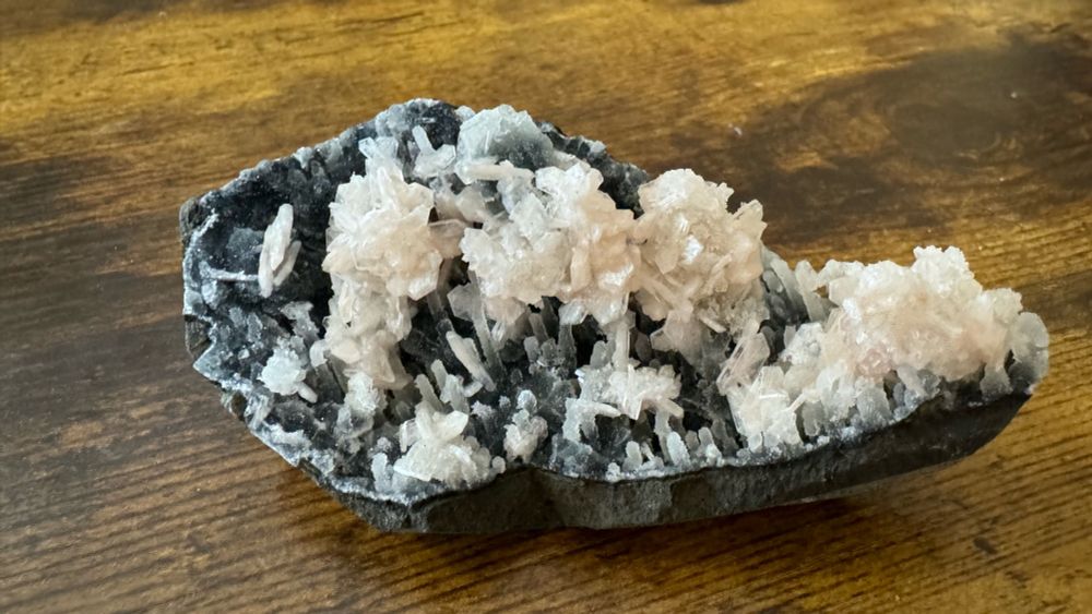 Black Chalcedony with apophylite and peach stilbite