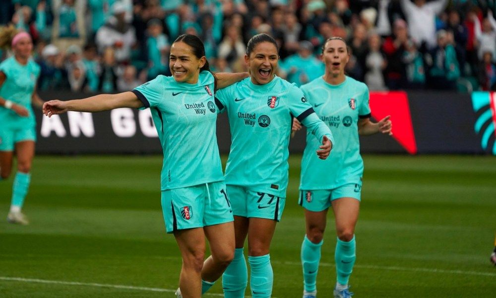 Juice Boxes and Post Game Stats: Current Remain Unbeaten
