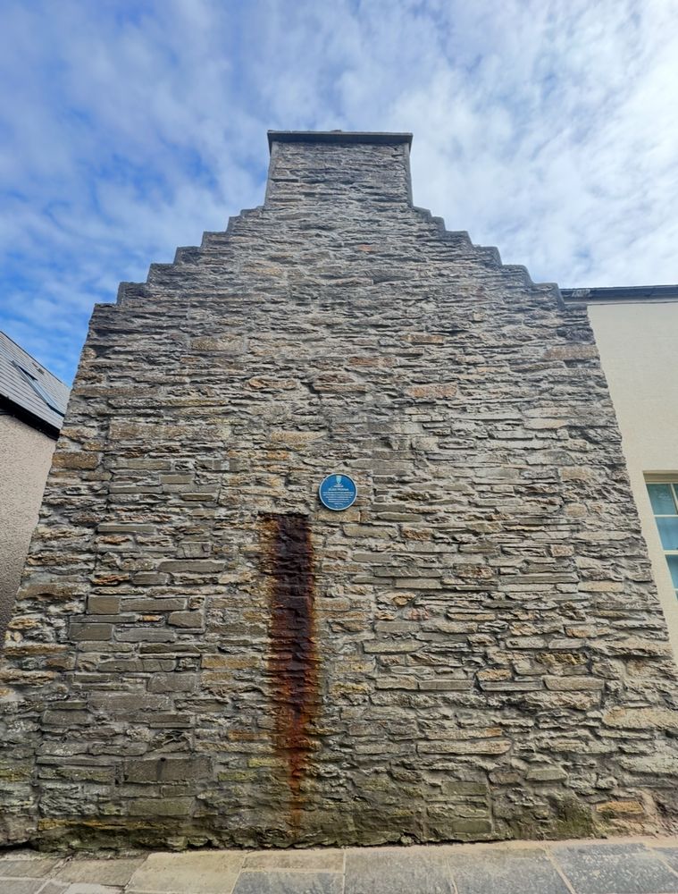 A house the lying grifter racist Eliza Fraser lived in, in Stromness on Orkney. 