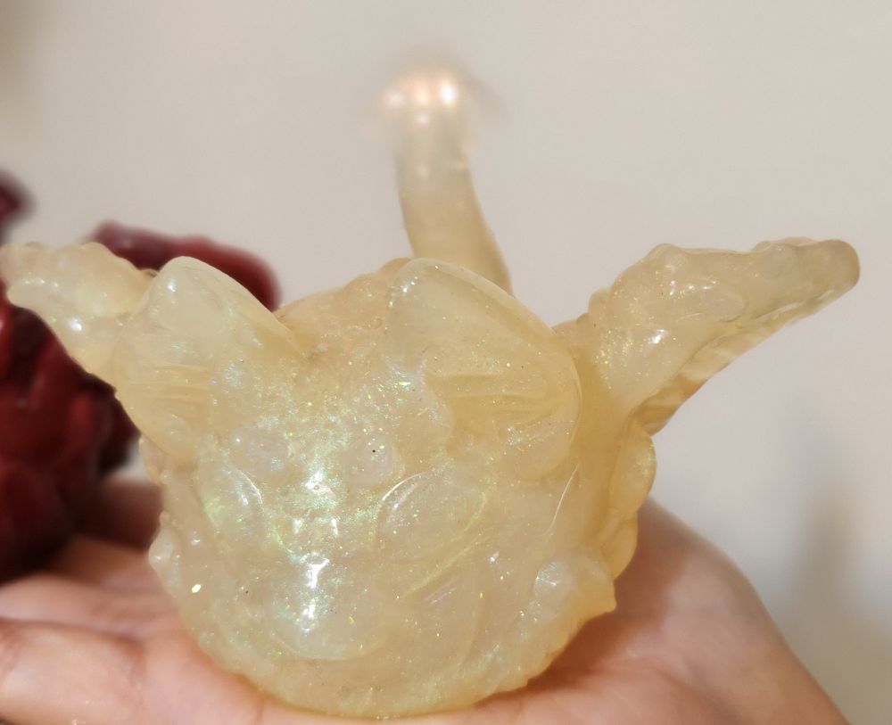 close up of pale yellow demonkit