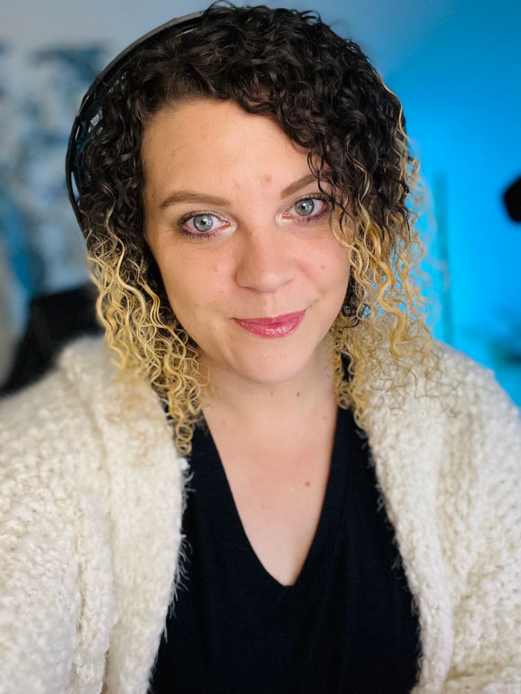 Selfie of Emily, all ready for stream