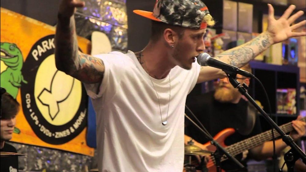 Machine Gun Kelly- "Blue Skies" Live At Park Ave Cd's