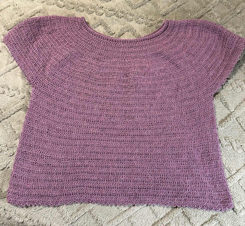 Mauve sweater in the Kalaheo pattern from Expression Fiber Arts in the Perfect Moment colorway, which is fingering weight which is why it took 2 weeks and I longed for death by the end of it. 