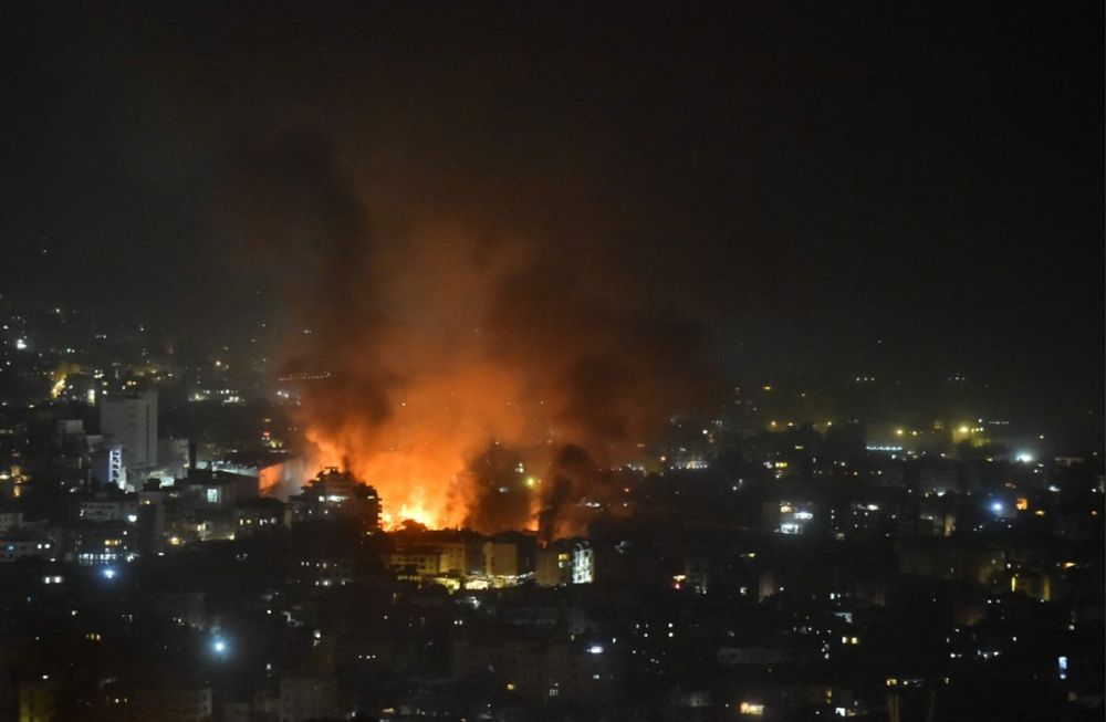 Em novo ataque, Israel bombardeia pela primeira vez centro de Beirute