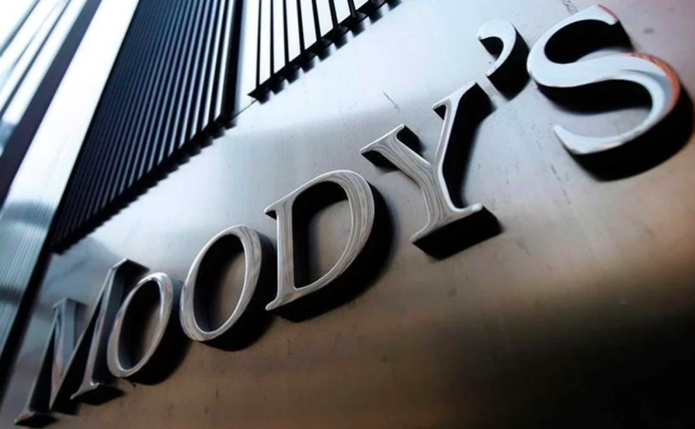 Agência Moody's eleva nota de crédito do Brasil; país fica a um passo de grau de investimento