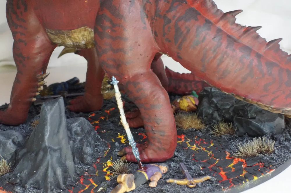 another detail of the base, from the back left side of the mini