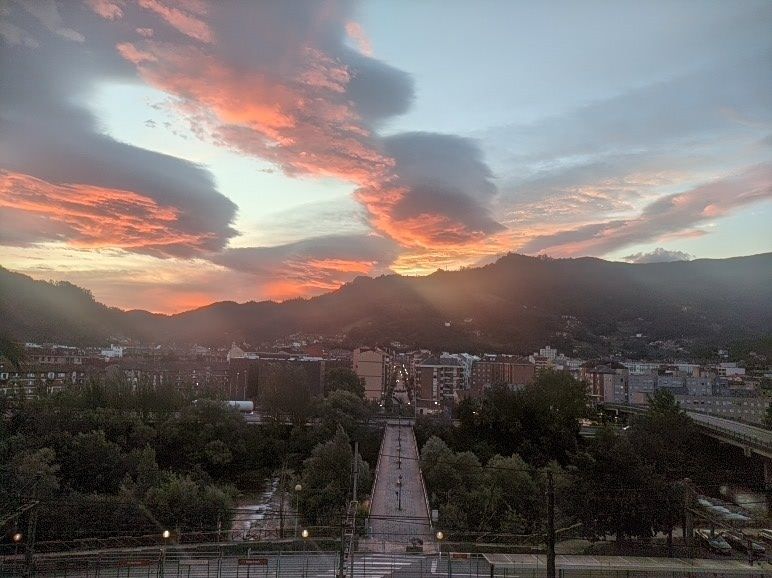 Amanecer en Mieres
