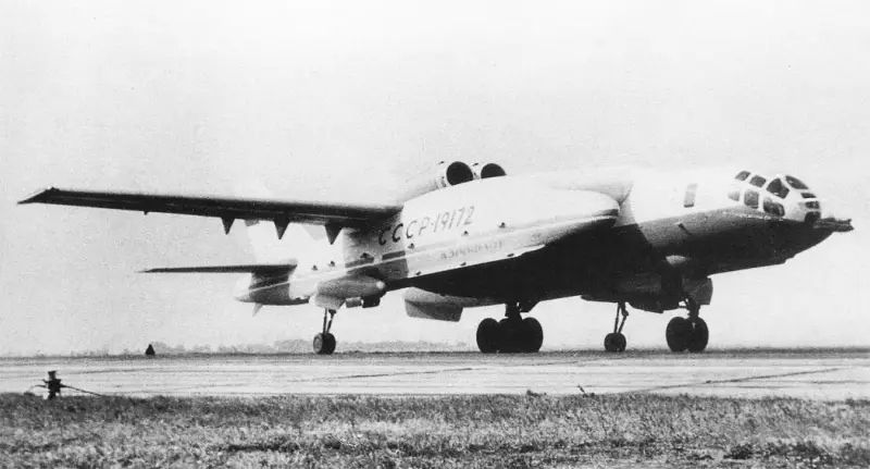 Photo of the prototype of the VVA14 taking off