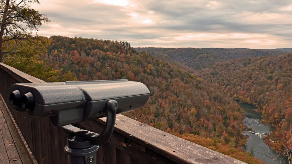 Vandals destroy viewfinder for colorblind visitors allowing them to see fall foliage at national park