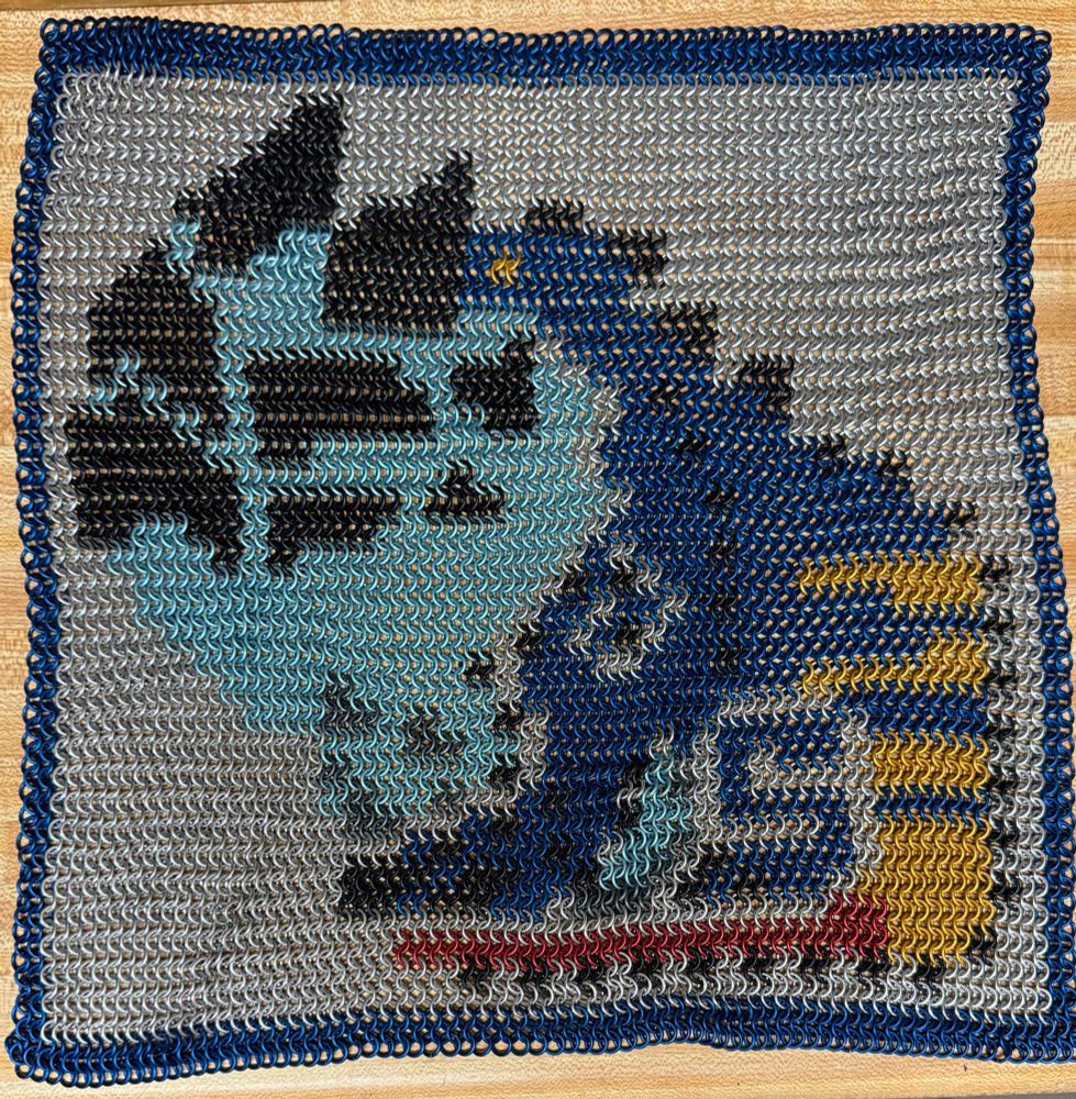 Chainmaille rings in the design of a dodogama icon