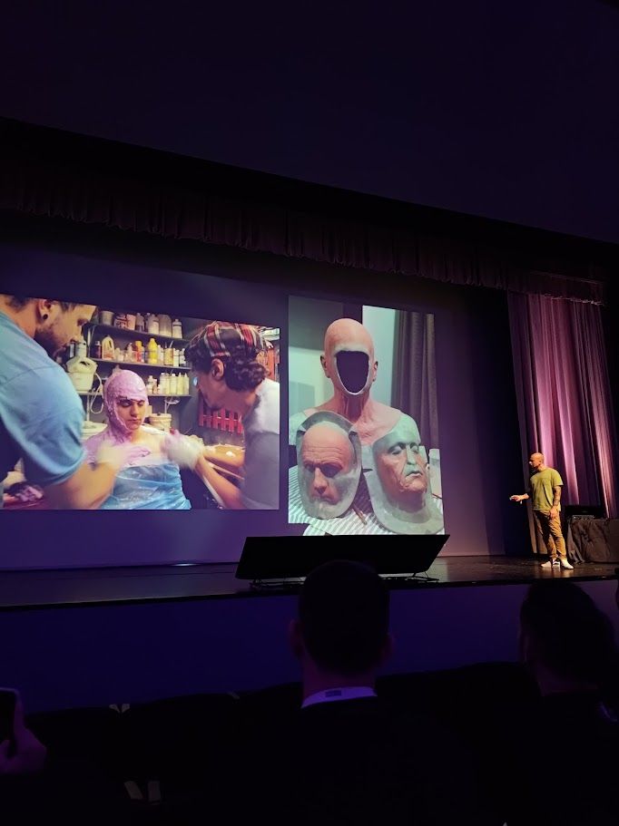 Glauco Longhi, artista 3d e liderança criativa, atualmente trabalhando pra Santa Monica Studio