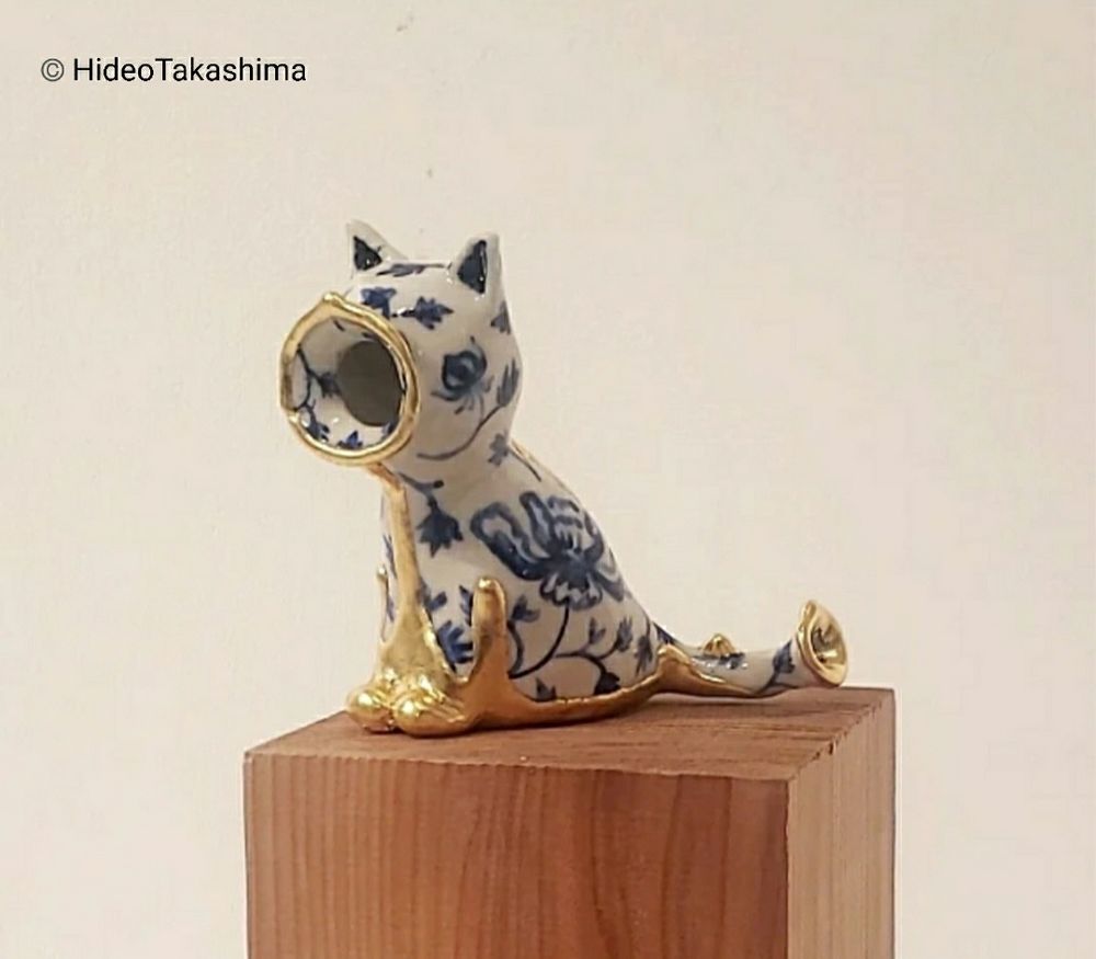 【展示に参加します🕳️】
告知が大変遅くなりましたが2日(火)より『CERAMIX』というグループ展に参加しています!

渋谷の西武渋谷B館8階＝美術画廊・オルタナティブスペースにて7月21日（日）まで。僕は作品四点で参加しています。

お時間ありましたら、お近くにお寄りの際には作品を生で実際に見ていただけましたら大変嬉しいです。何卒よろしくお願いいたします🔥



■『CERAMIX』
■7月2日（火）～21日（日）■B館8階＝美術画廊・オルタナティブスペース
■入場無料・作品購入可
■Webサイト
https://www.sogo-seibu.jp/shibuya/topics/page/artmeetslife-ceramix.html?cateid=129

陶芸における伝統を受け継ぎながら、独自の表現と技法を追求する作品をご紹介いたします。

【出品作家】
ROB KIDNEY／Satoko Sai + Tomoko Kurahara／YOKEY／岡安真美／北郷江／金理有／篠崎裕美子／高嶋英男／高橋美衣／波部圭亮／宮岡貴泉／森川裕也


#西武渋谷 #渋谷 #美術 #アート #ART #芸術#工芸 #彫刻 #高嶋英男 #写真 #やきもの #現代アート #現代美術 #ギャラリー #美術館 #東京 #うつわ #art  #contemporaryart