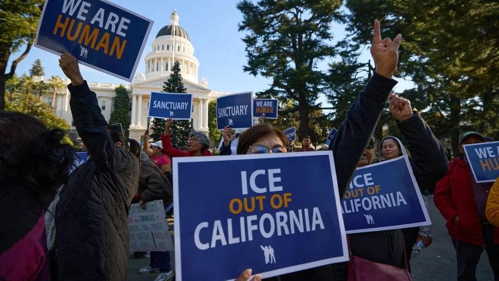 California Democrats push to block ICE from schools, hospitals and shelters
